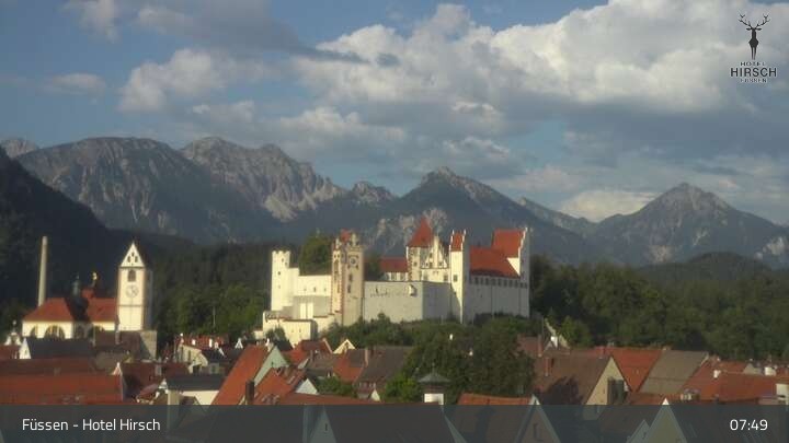 Archiv Foto Webcam Füssen: Blick auf das Hohe Schloss