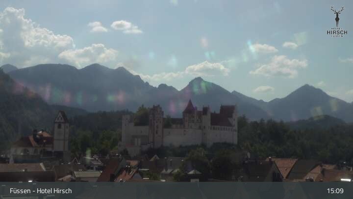 Archiv Foto Webcam Füssen: Blick auf das Hohe Schloss