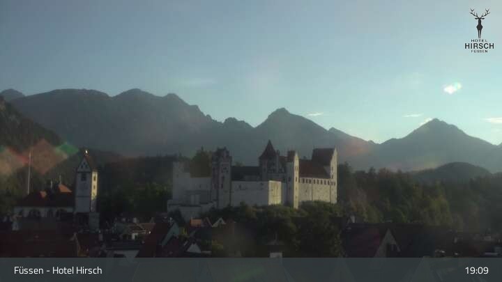 Archiv Foto Webcam Füssen: Blick auf das Hohe Schloss