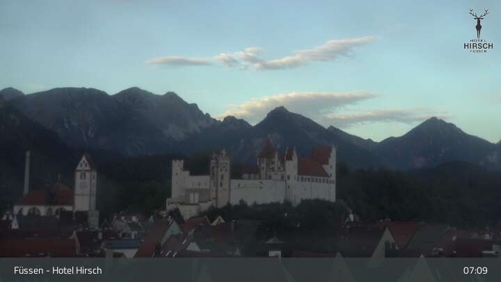 Archiv Foto Webcam Füssen: Blick auf das Hohe Schloss