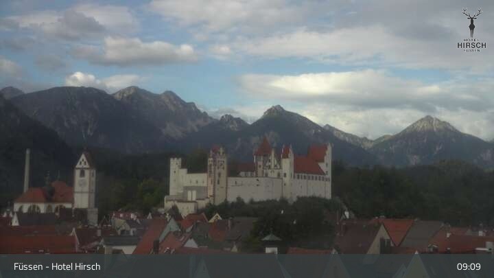 Archiv Foto Webcam Füssen: Blick auf das Hohe Schloss