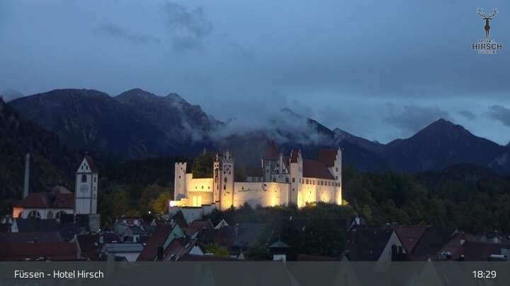 Archiv Foto Webcam Füssen: Blick auf das Hohe Schloss