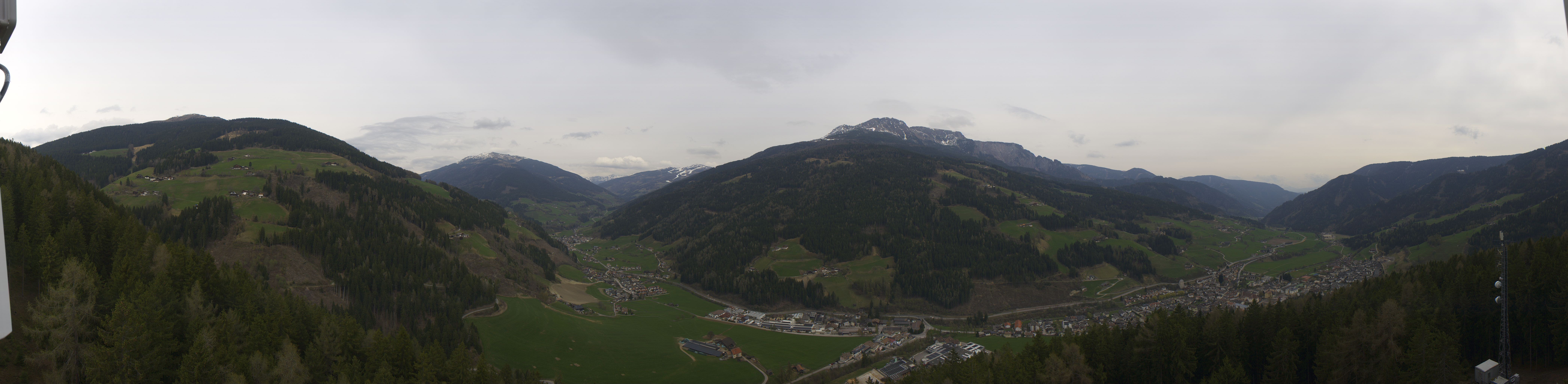 Archived image Webcam View over Sarnthein