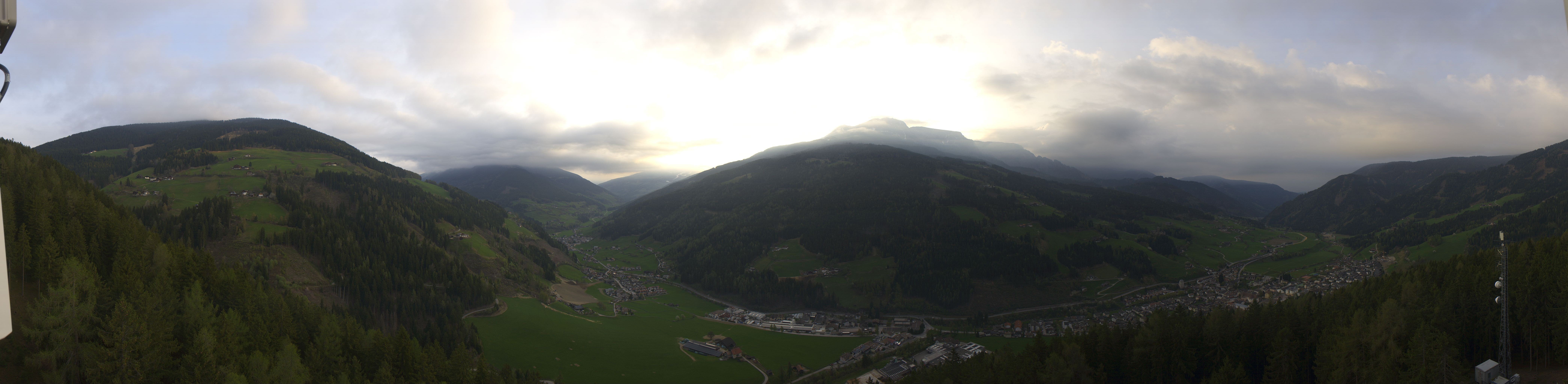 Archiv Foto Webcam Sarnthein im Sarntal