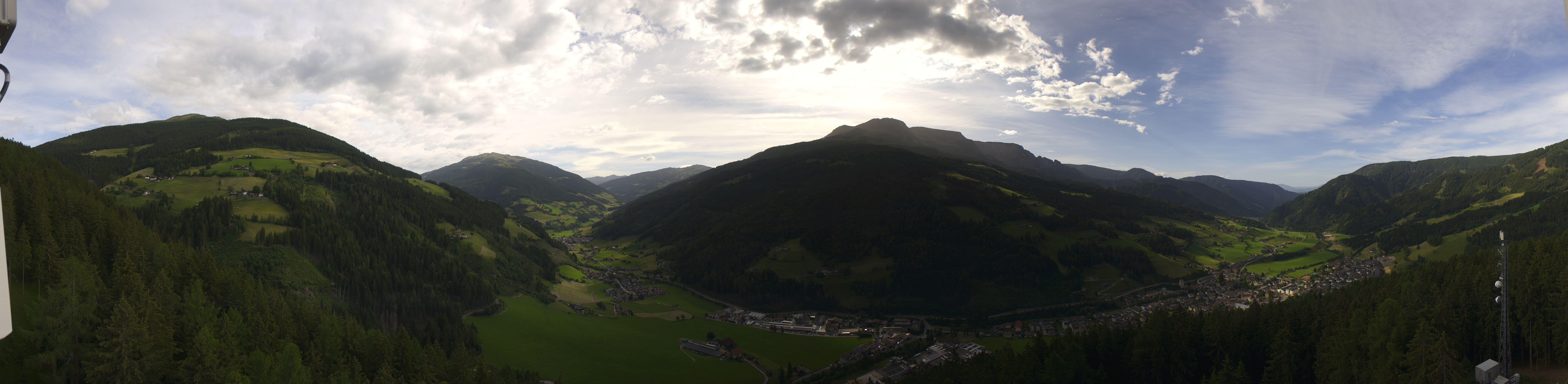 Archiv Foto Webcam Sarnthein im Sarntal