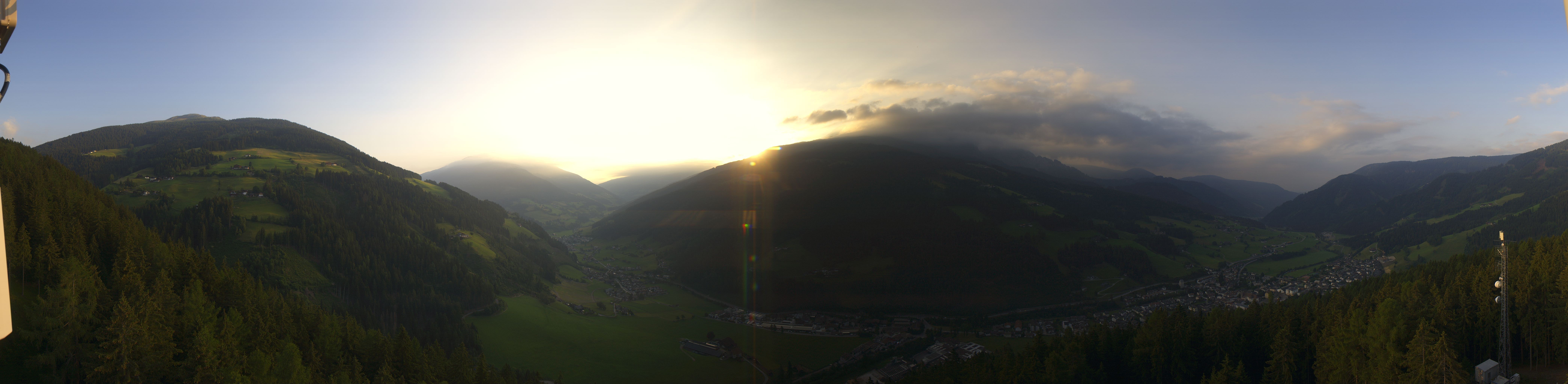 Archiv Foto Webcam Sarnthein im Sarntal