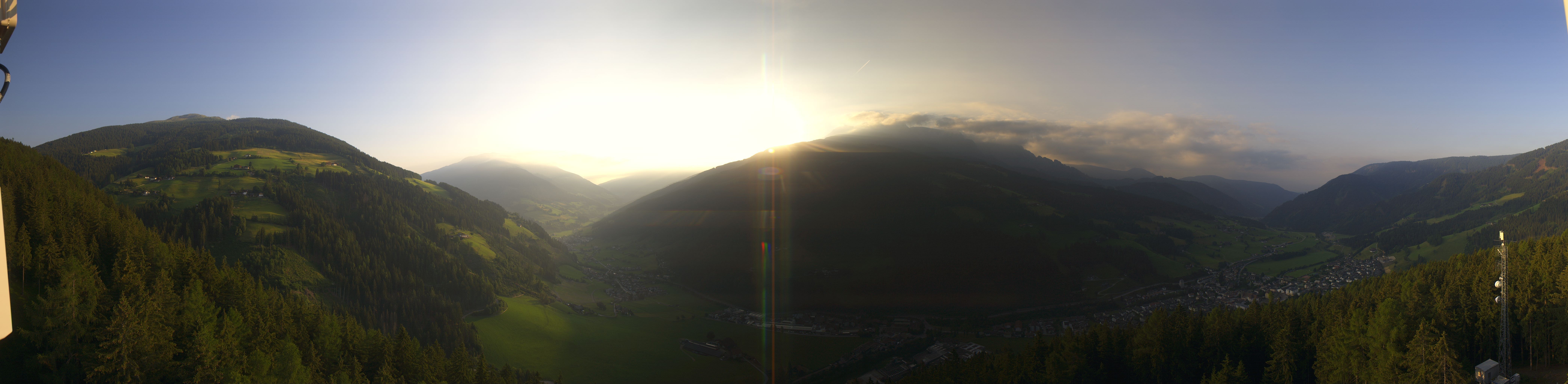 Archiv Foto Webcam Sarnthein im Sarntal