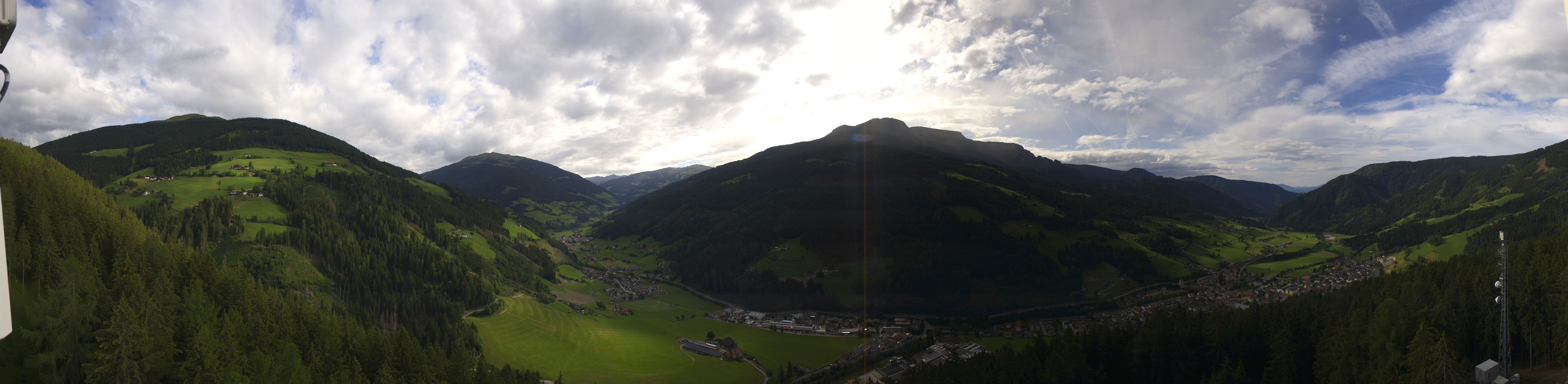 Archived image Webcam View over Sarnthein
