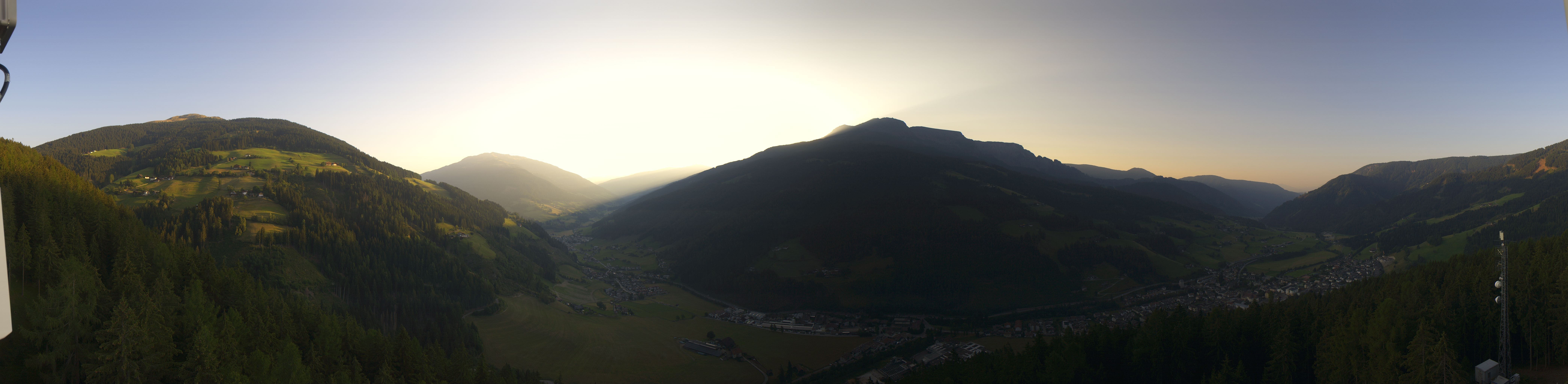 Archiv Foto Webcam Sarnthein im Sarntal