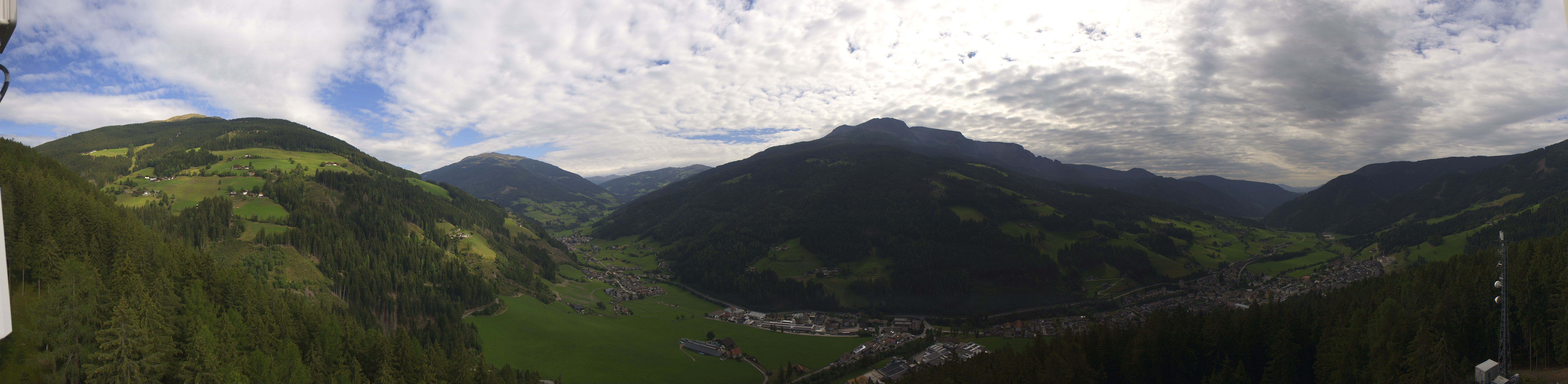 Archiv Foto Webcam Sarnthein im Sarntal