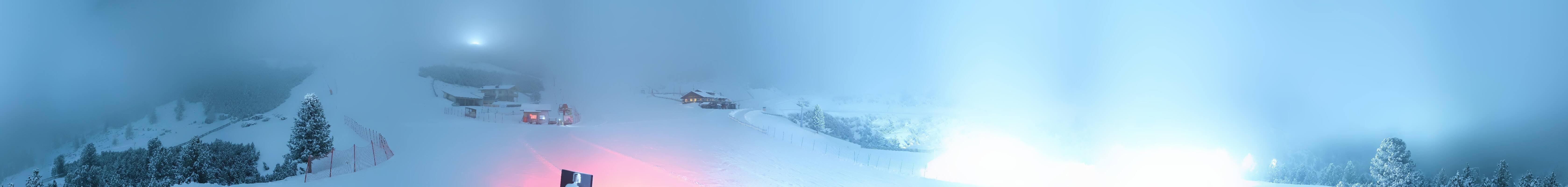 Archived image Webcam Pfnatsch mountain restaurant near Reinswald