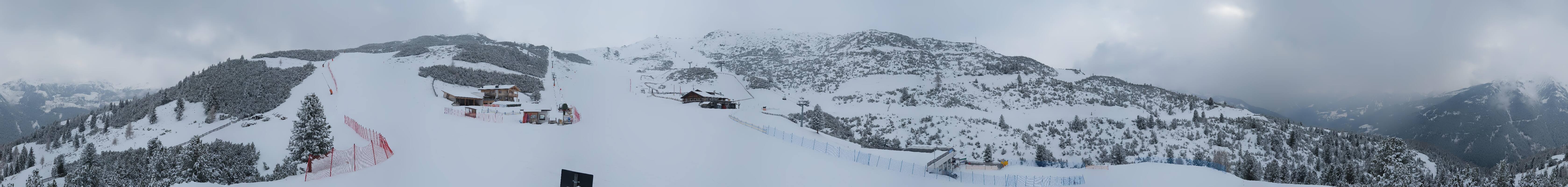 Archived image Webcam Pfnatsch mountain restaurant near Reinswald