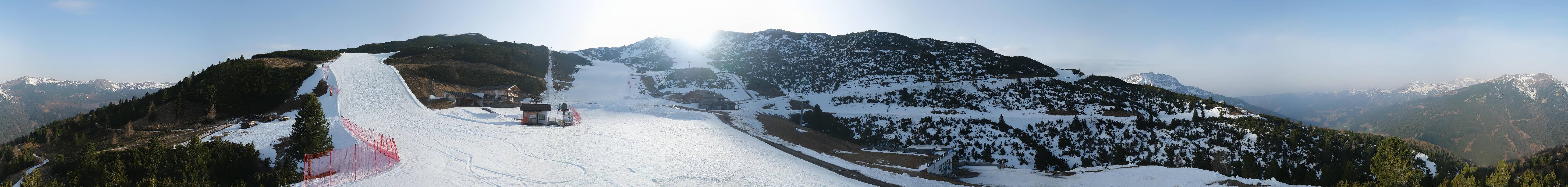 Archived image Webcam Pfnatsch mountain restaurant near Reinswald