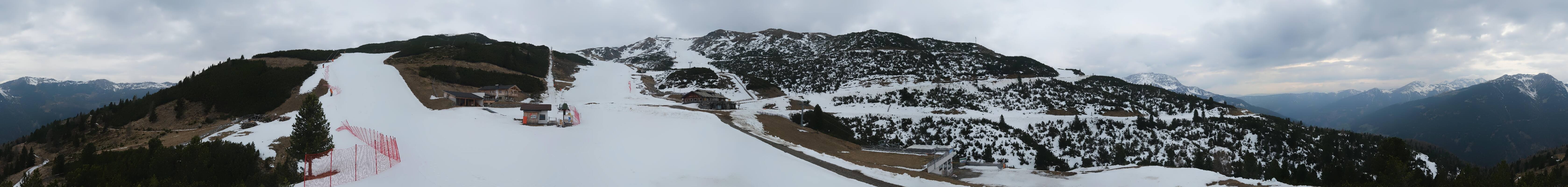 Archived image Webcam Pfnatsch mountain restaurant near Reinswald