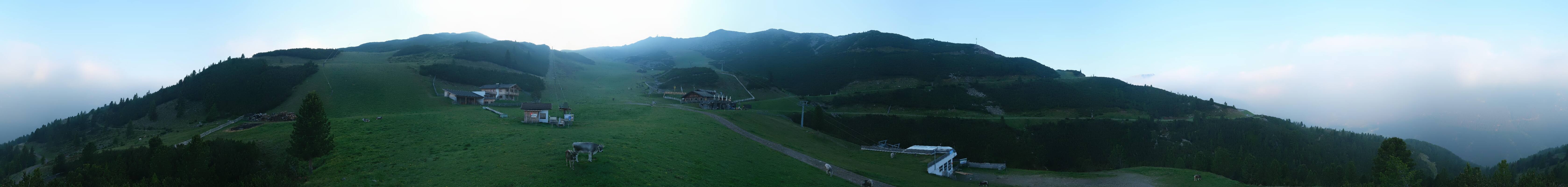 Archived image Webcam Pfnatsch mountain restaurant near Reinswald