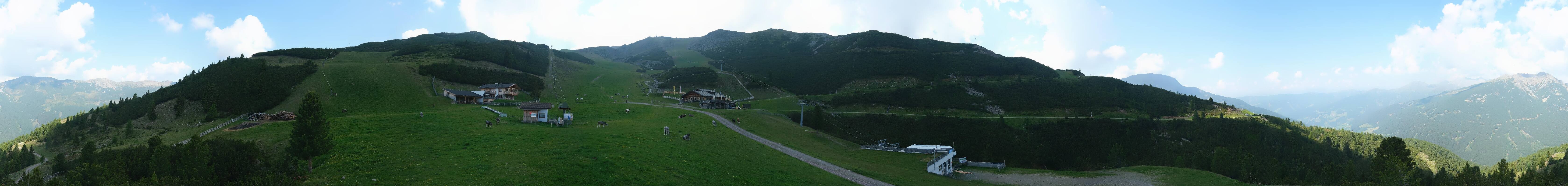 Archived image Webcam Pfnatsch mountain restaurant near Reinswald