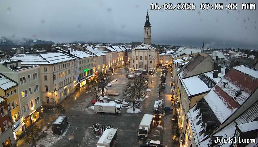 Archiv Foto Webcam Stadtplatz Traunstein