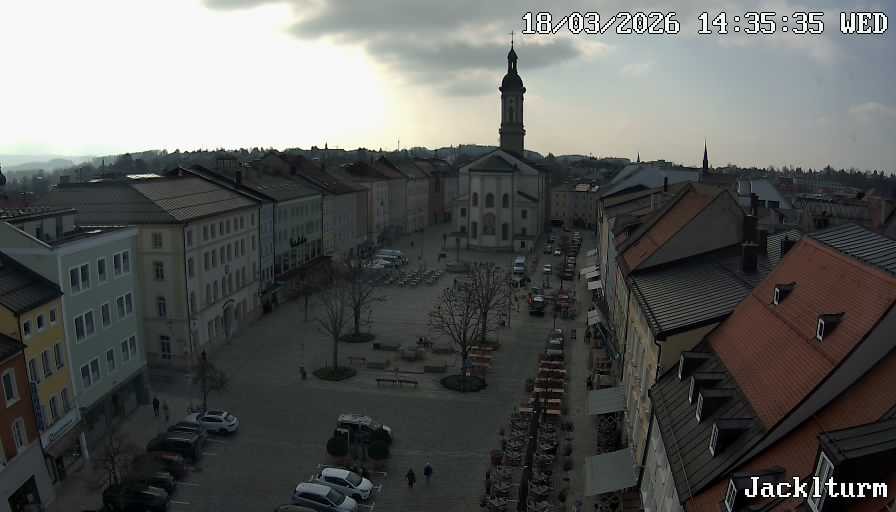 Archived image Webcam Traunstein: Town Square
