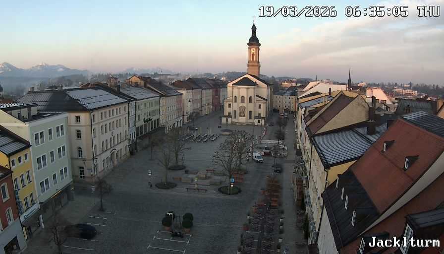 Archiv Foto Webcam Stadtplatz Traunstein