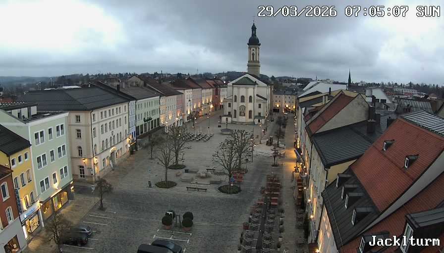 Archived image Webcam Traunstein: Town Square