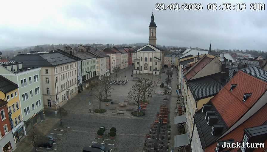Archived image Webcam Traunstein: Town Square
