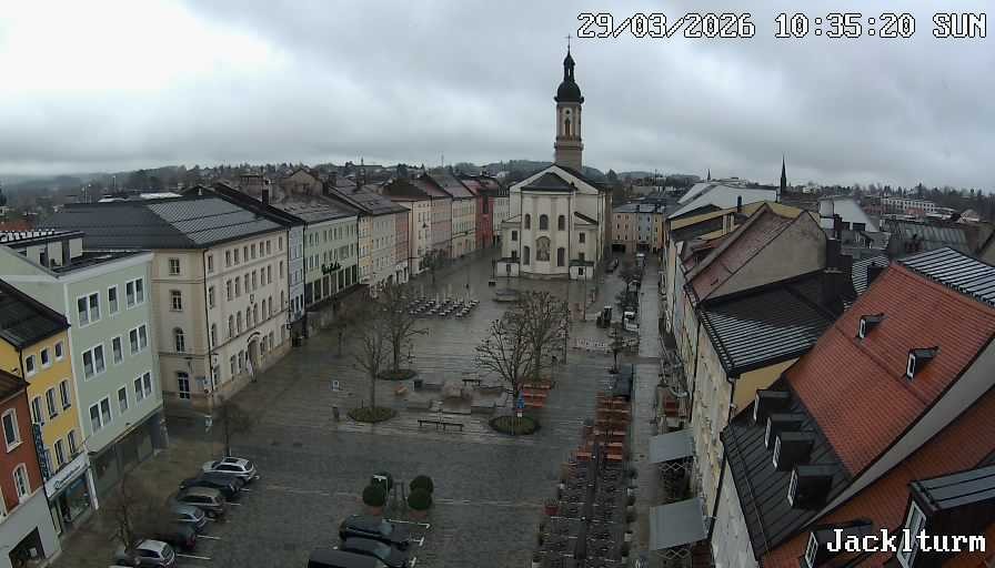 Archived image Webcam Traunstein: Town Square