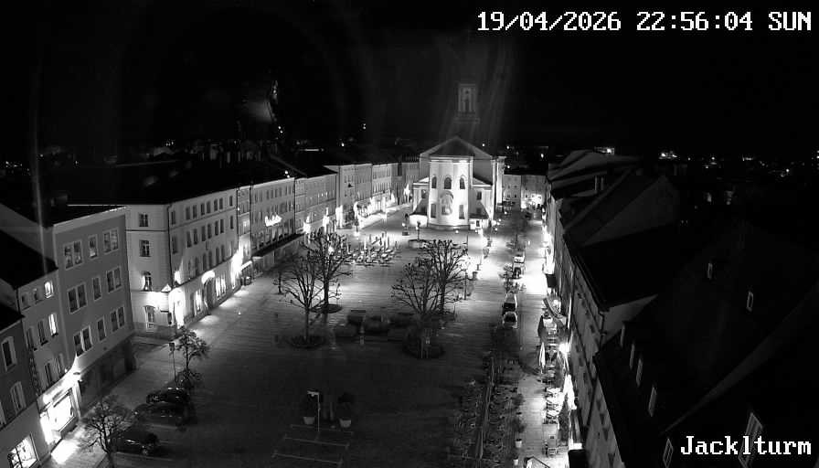 Archived image Webcam Traunstein: Town Square