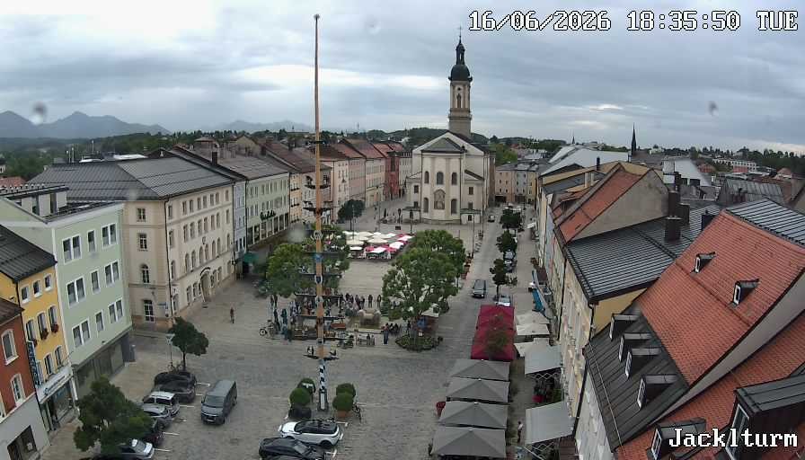 Archiv Foto Webcam Stadtplatz Traunstein