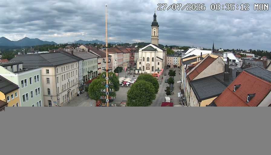 Archived image Webcam Traunstein: Town Square