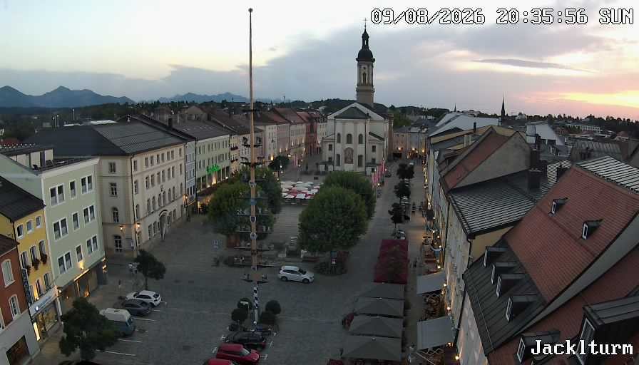 Archived image Webcam Traunstein: Town Square