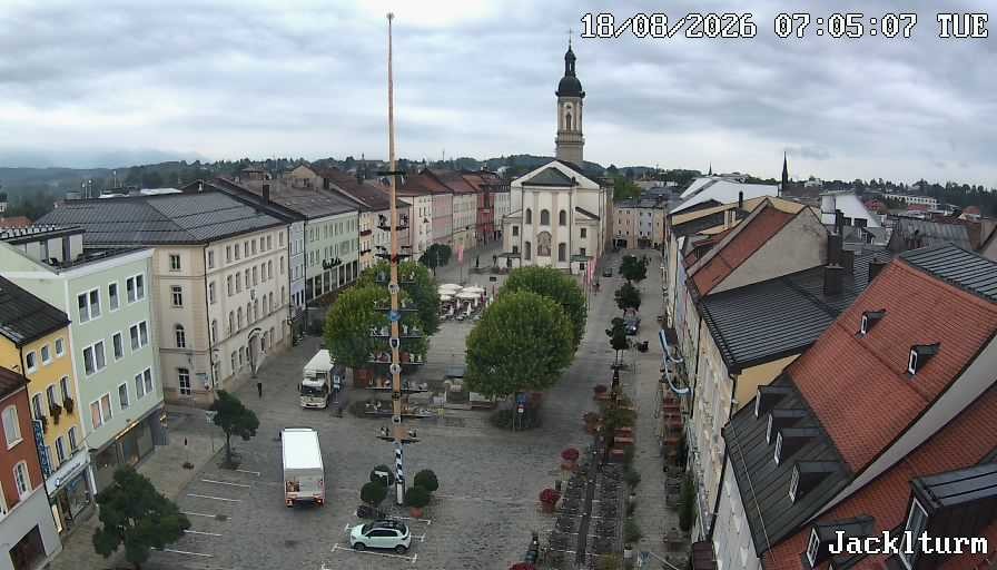 Archiv Foto Webcam Stadtplatz Traunstein