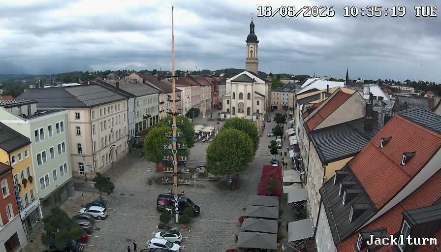 Archiv Foto Webcam Stadtplatz Traunstein