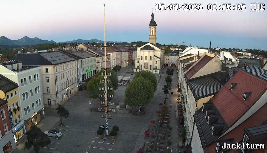 Archiv Foto Webcam Stadtplatz Traunstein