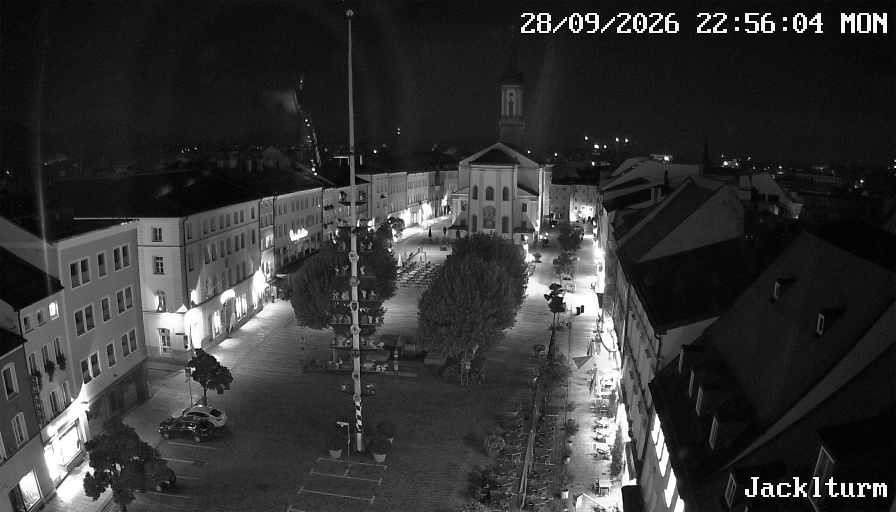 Archived image Webcam Traunstein: Town Square