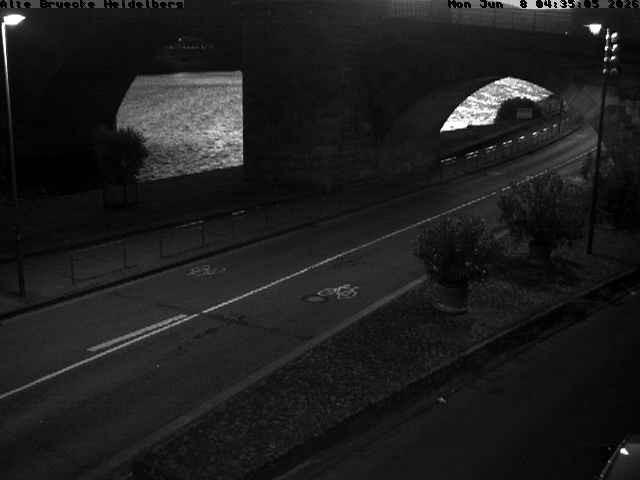 Archived image Webcam Heidelberg: Old Bridge