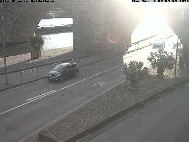 Archived image Webcam Heidelberg: Old Bridge