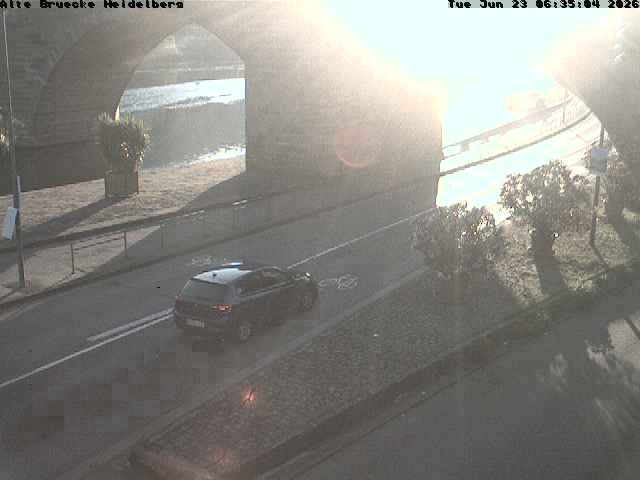 Archived image Webcam Heidelberg: Old Bridge