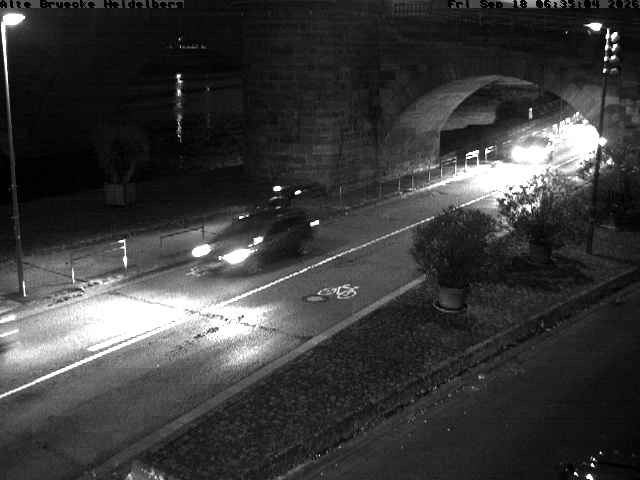 Archived image Webcam Heidelberg: Old Bridge