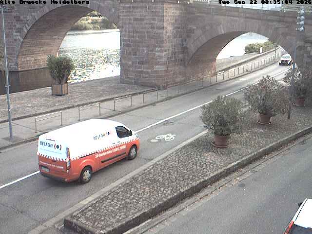 Archived image Webcam Heidelberg: Old Bridge