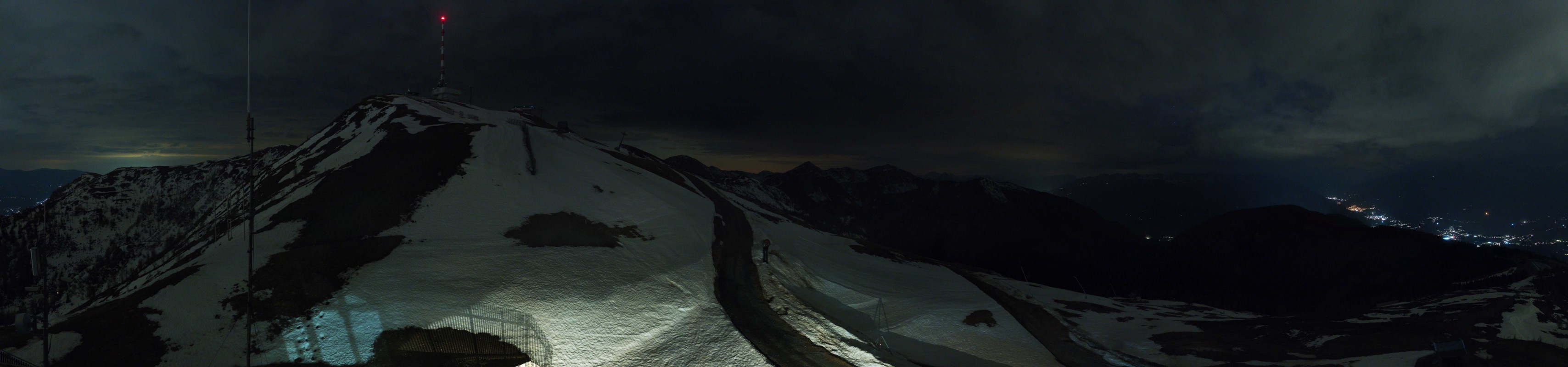 Archiv Foto Webcam Goldeck: Panoramablick Gipfel