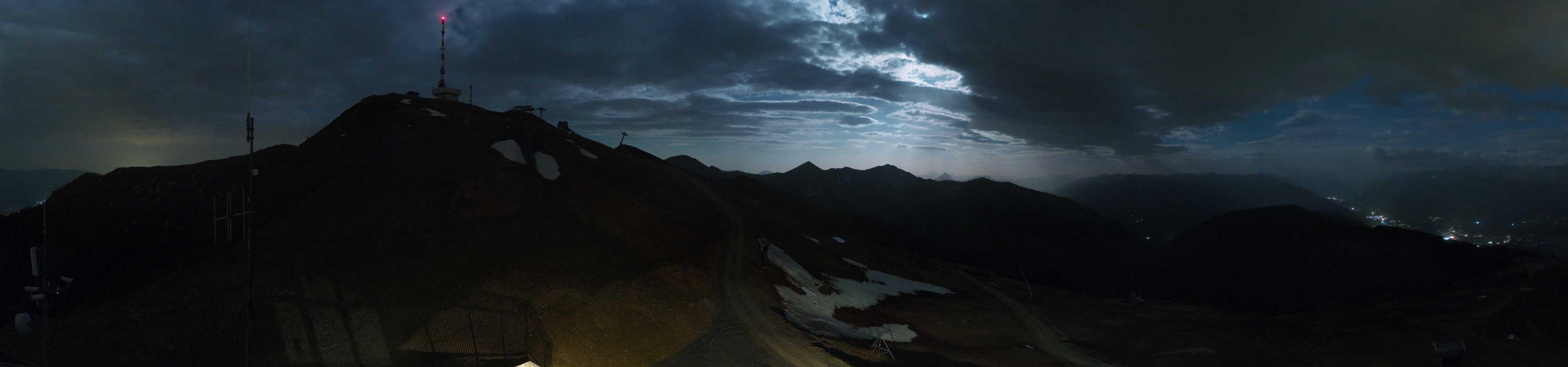Archiv Foto Webcam Goldeck: Panoramablick Gipfel