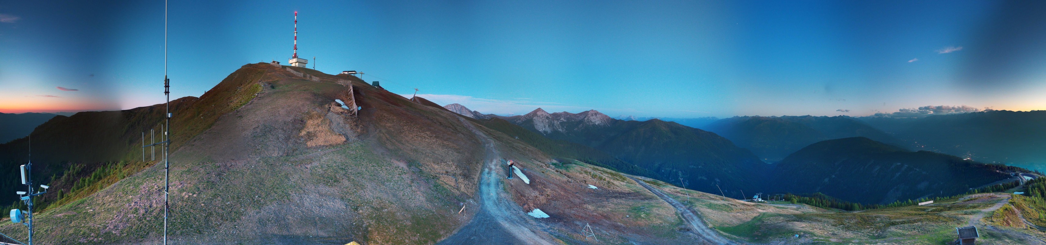 Archiv Foto Webcam Goldeck: Panoramablick Gipfel