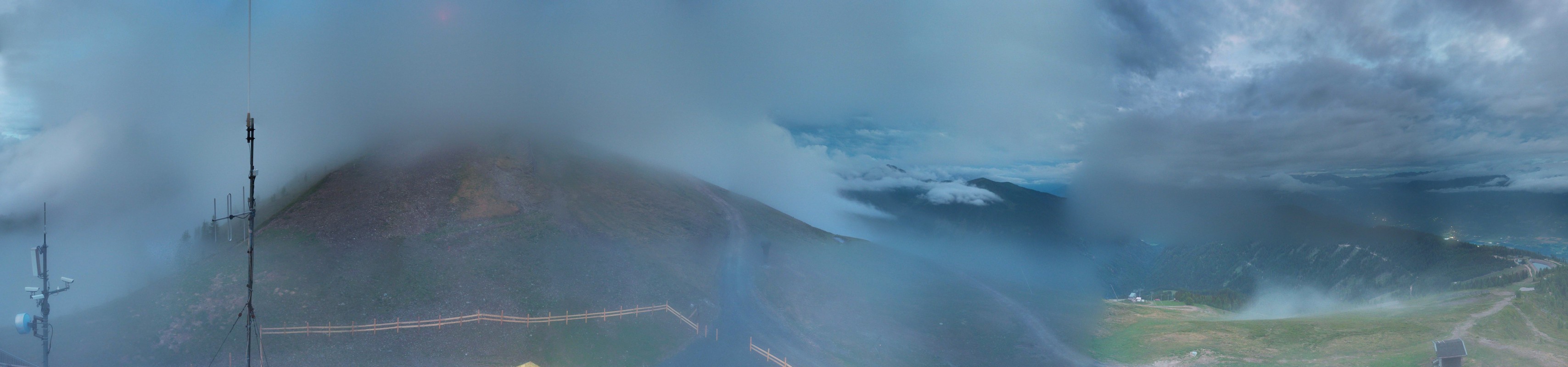 Archiv Foto Webcam Goldeck: Panoramablick Gipfel