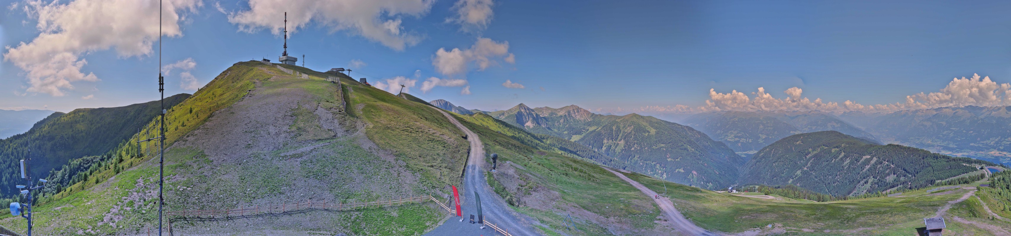 Archiv Foto Webcam Goldeck: Panoramablick Gipfel