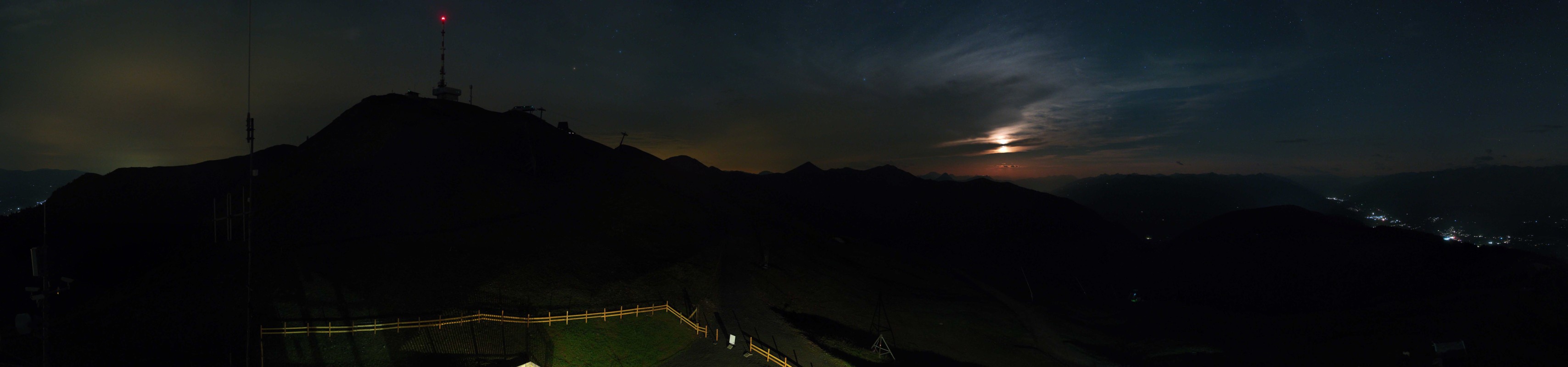 Archiv Foto Webcam Goldeck: Panoramablick Gipfel