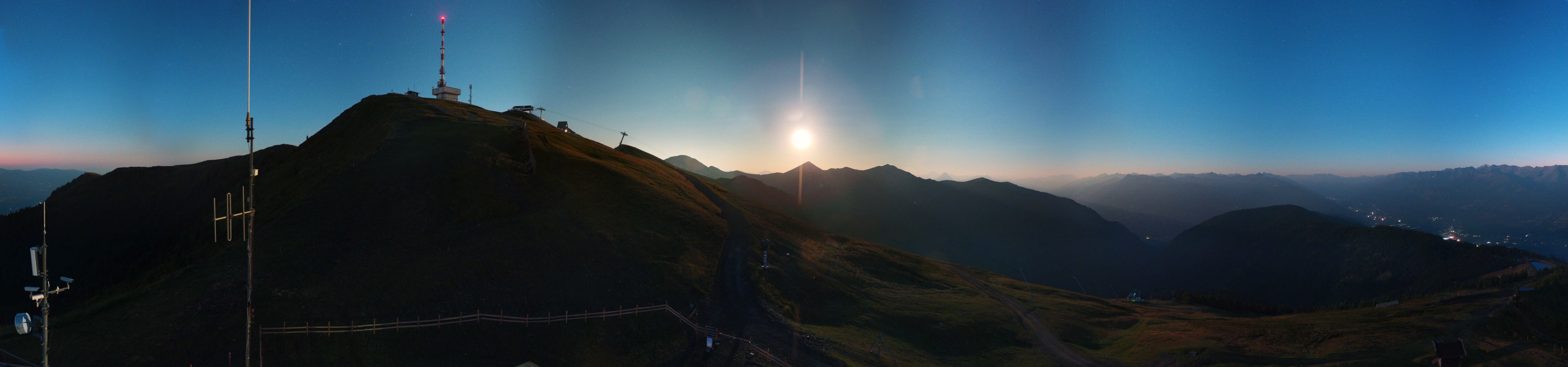 Archiv Foto Webcam Goldeck: Panoramablick Gipfel