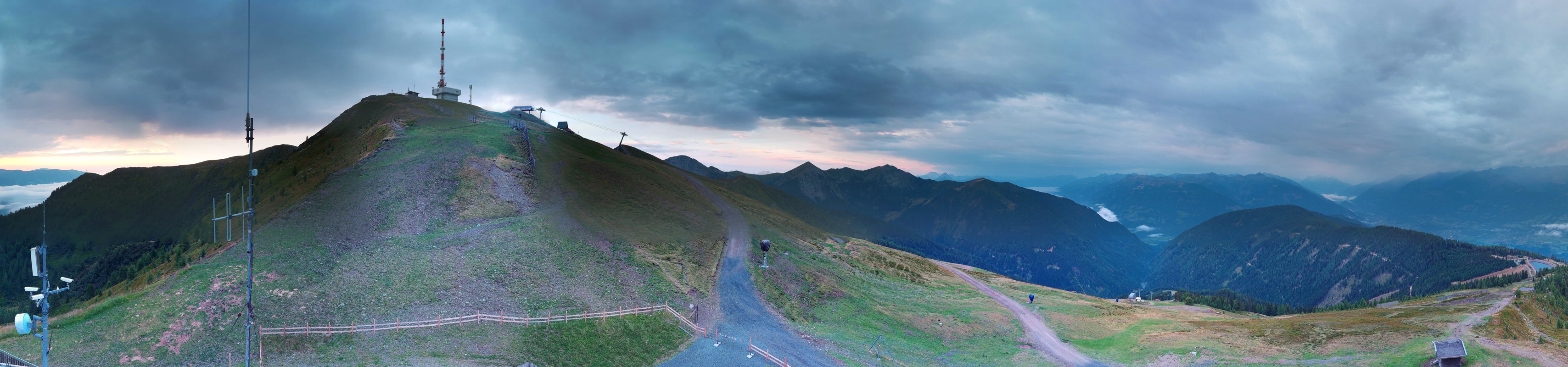 Archiv Foto Webcam Goldeck: Panoramablick Gipfel