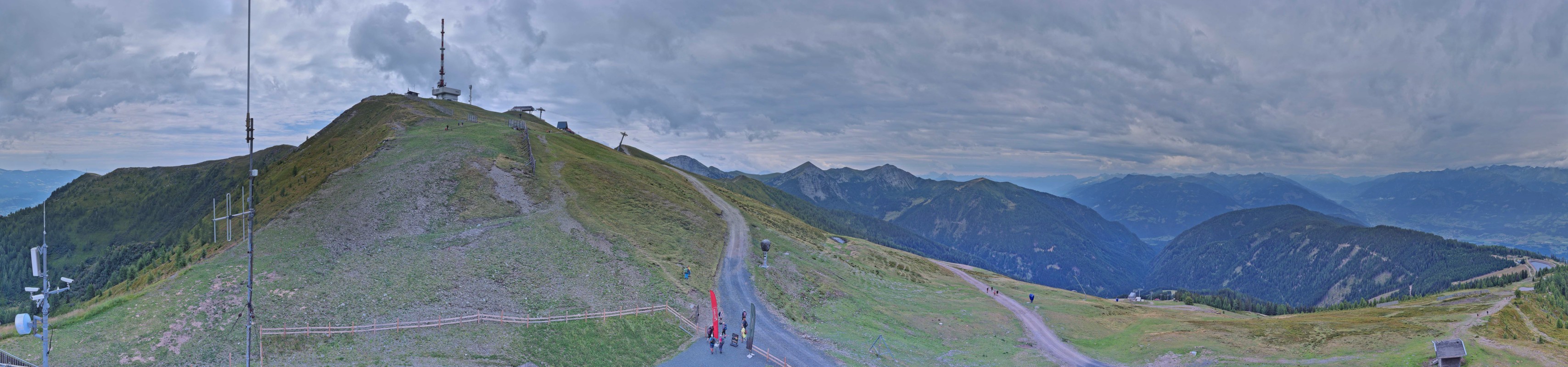 Archiv Foto Webcam Goldeck: Panoramablick Gipfel
