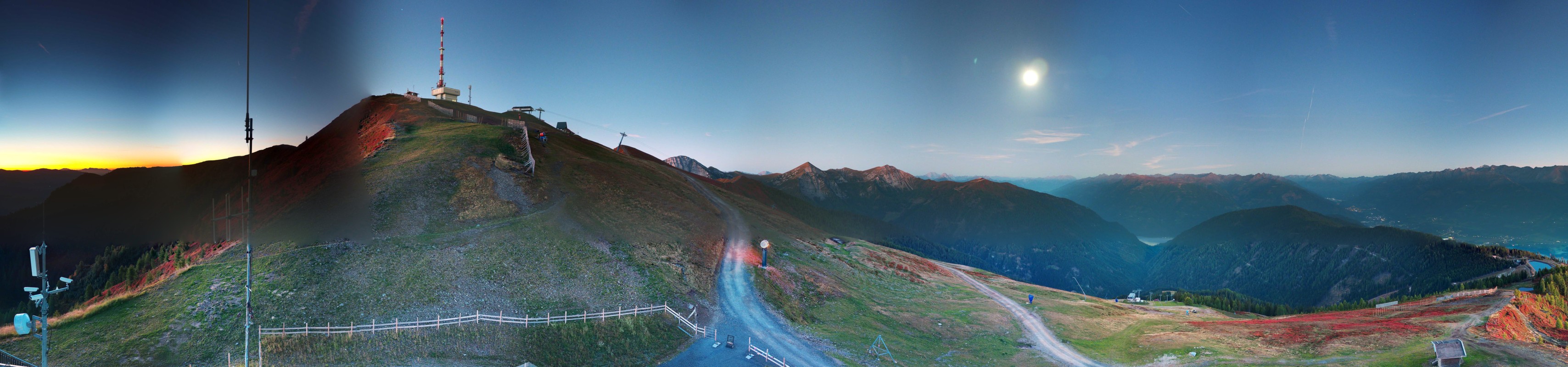 Archiv Foto Webcam Goldeck: Panoramablick Gipfel