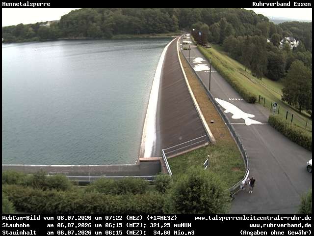 Archived image Webcam lake Hennesee: Dam